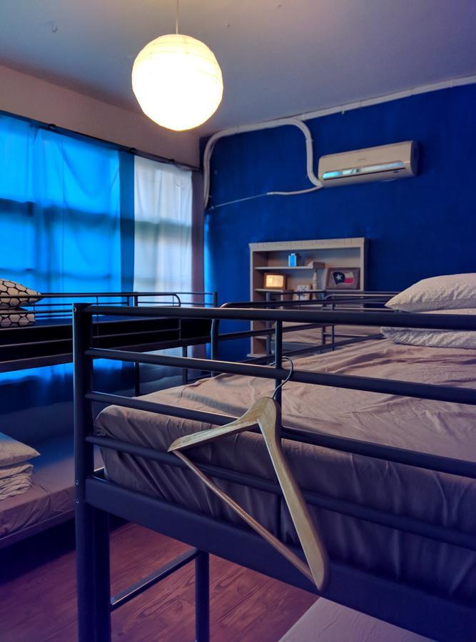 Blowin' In The Wind Hostel Hsinchu City Exterior photo
